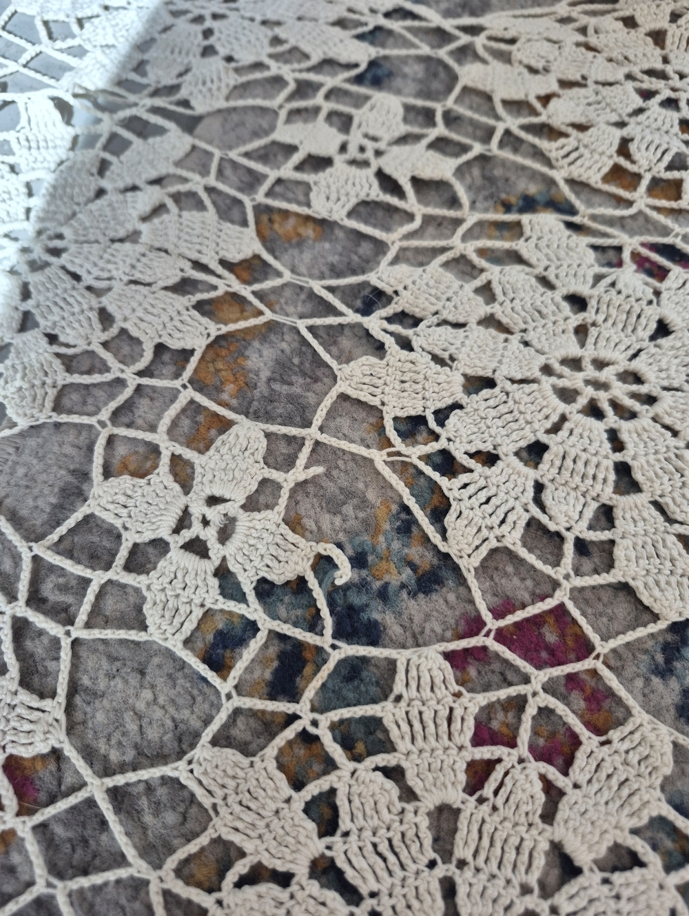 Crochet Table Cloth Floral Pattern - Picture 6 of 8